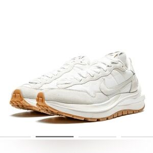 Nike Vaporwaffle "Sacai - Sail".